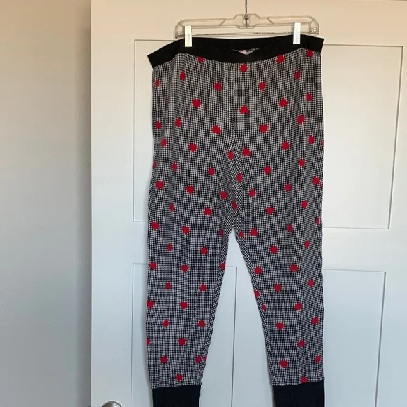 Victoria's Secret Black & White Houndstooth Pajama Top bottom Red Heart Print - Picture 10 of 11